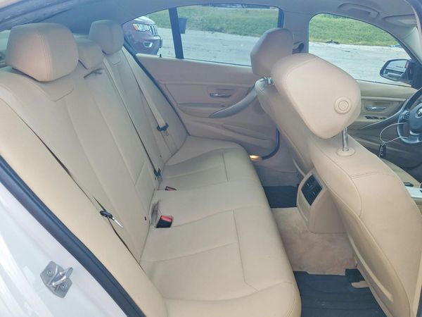 2016 BMW 320