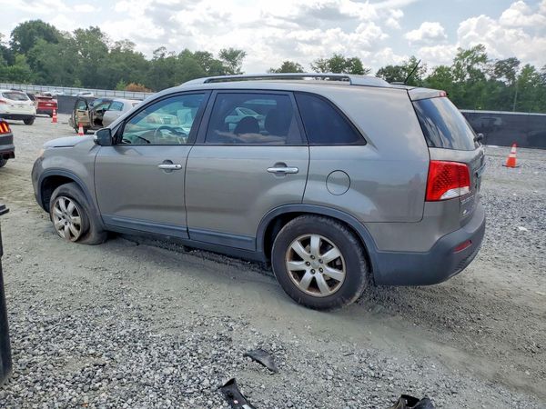 2013 KIA SORENTO Base / LX