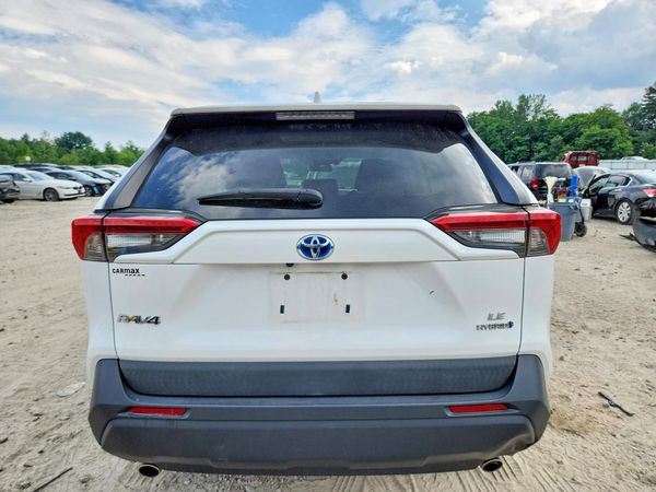 2020 TOYOTA RAV4 LE HV