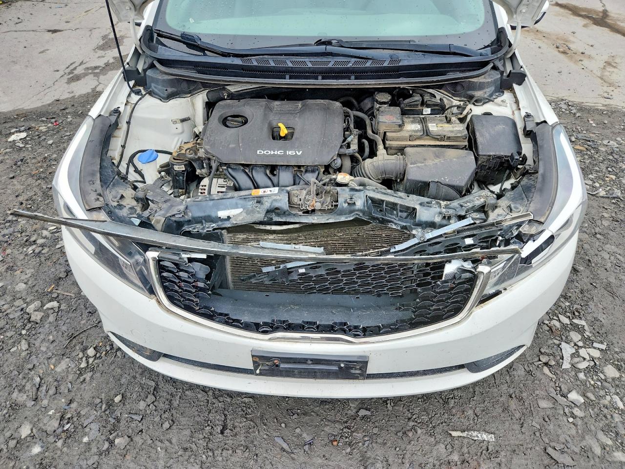 2017 KIA FORTE LX Popular, S