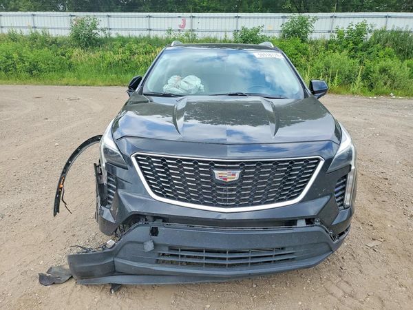 2019 CADILLAC XT4 Luxury