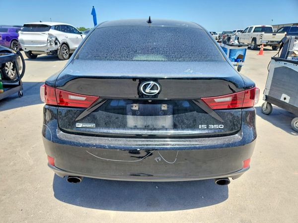 2016 LEXUS IS
