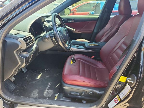 2016 LEXUS IS