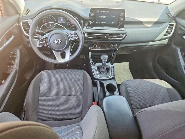2021 KIA SELTOS LX