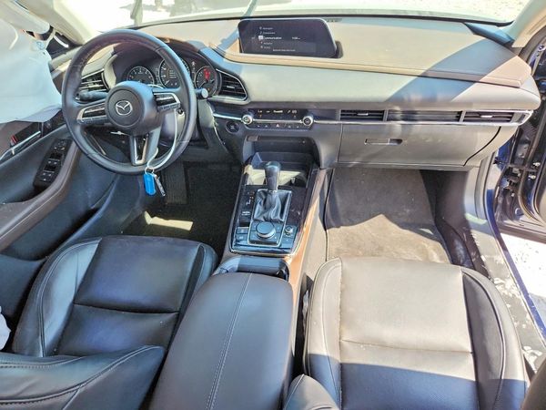 2022 MAZDA CX-30 Premium Package