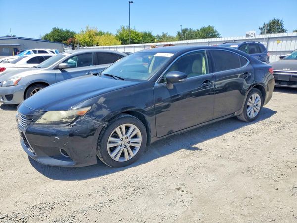 2015 LEXUS ES