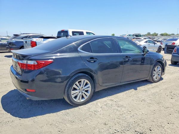 2015 LEXUS ES