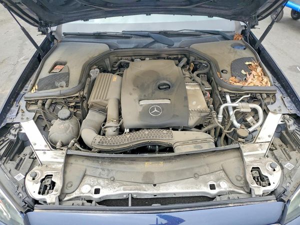 2018 MERCEDES-BENZ E E300