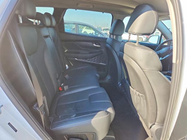 2021 HYUNDAI SANTA FE SEL w/ Premium Pkg