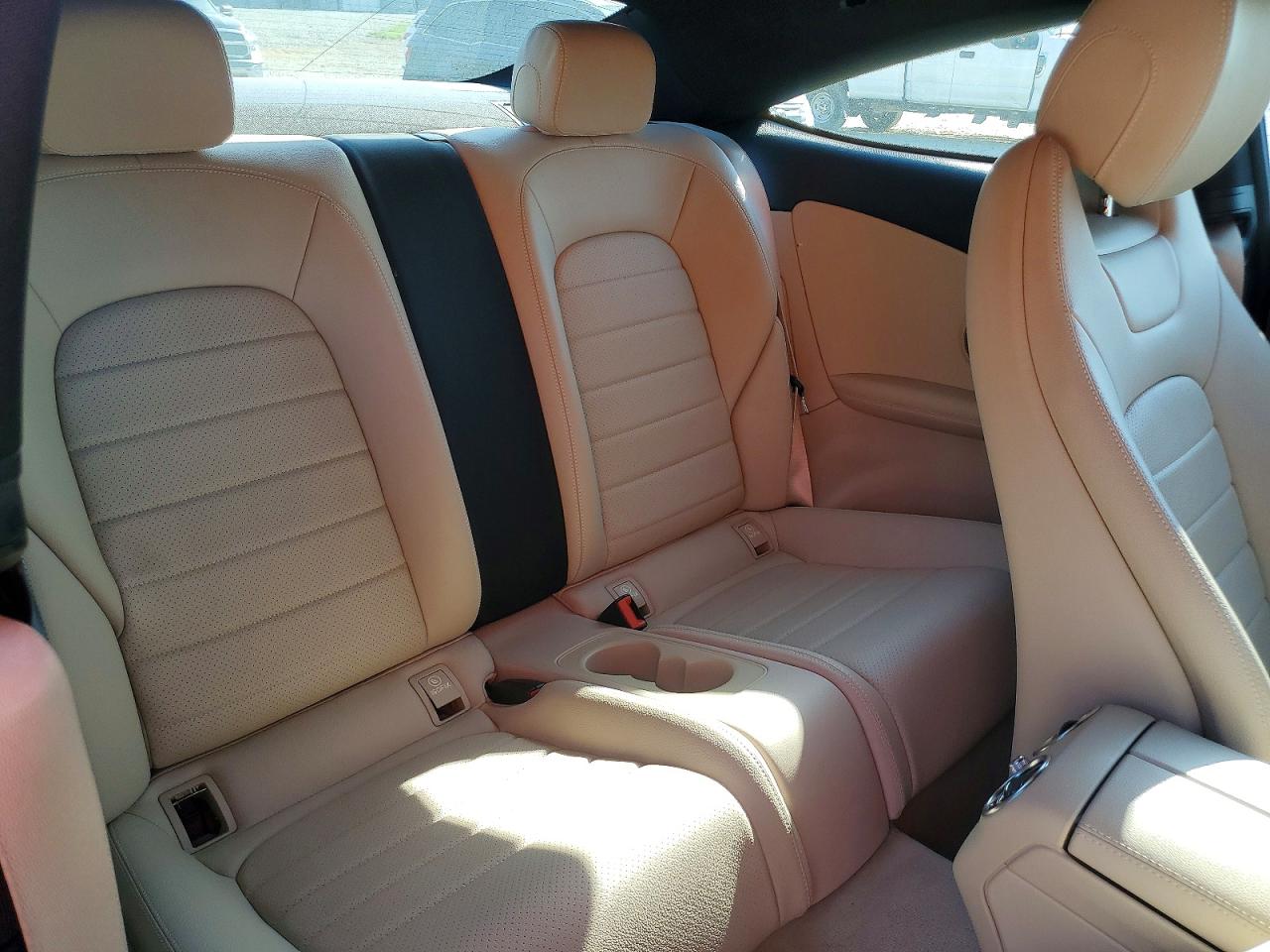 2019 MERCEDES-BENZ C C300