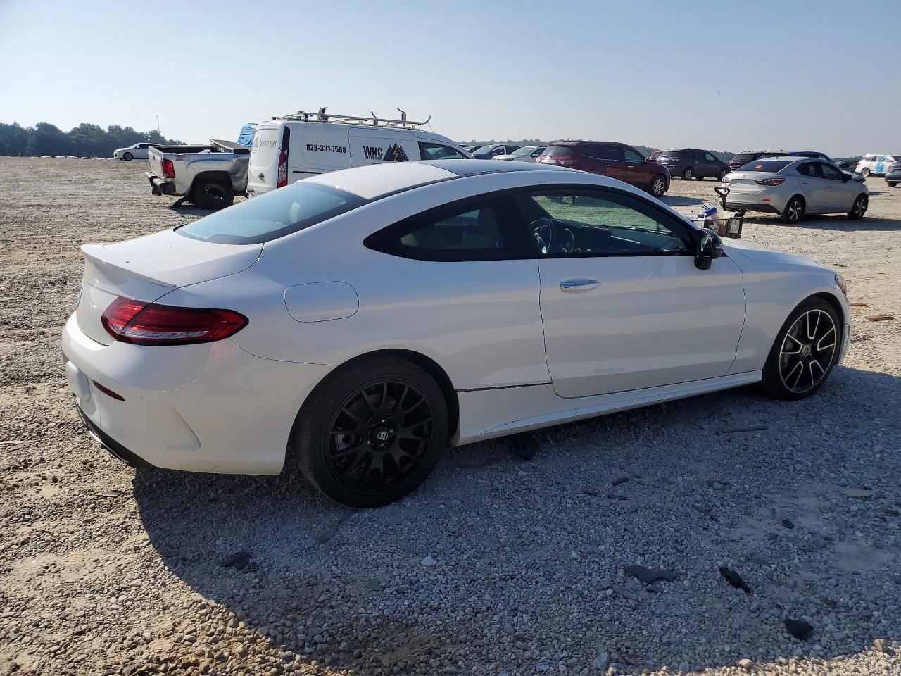 2019 MERCEDES-BENZ C C300