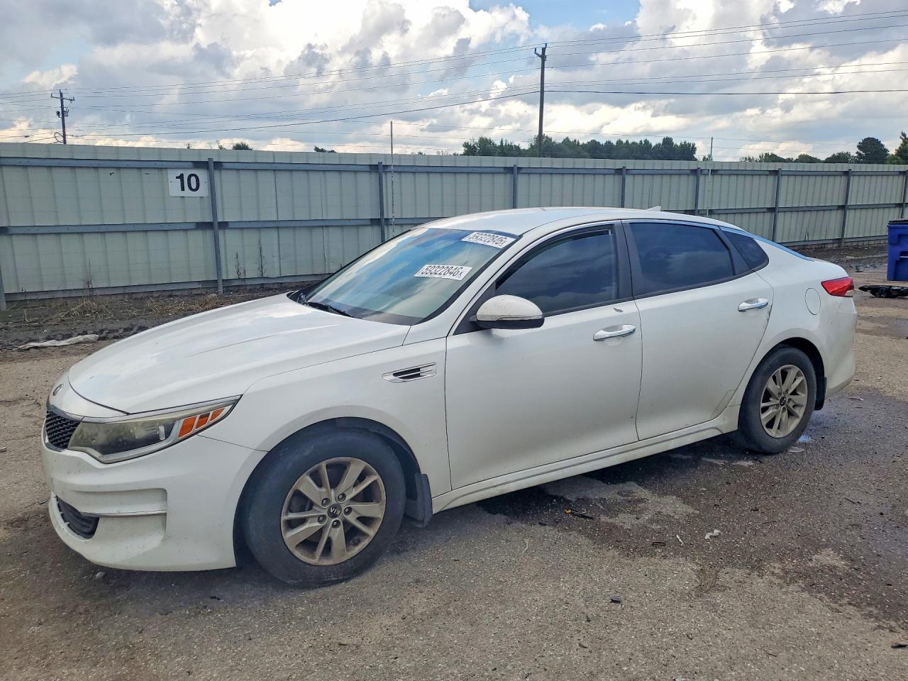 2016 KIA OPTIMA GL