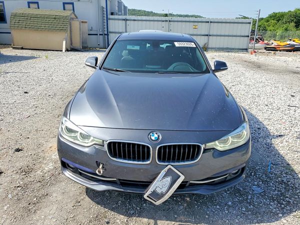 2018 BMW 330