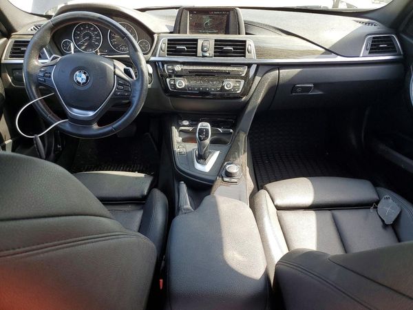 2018 BMW 330