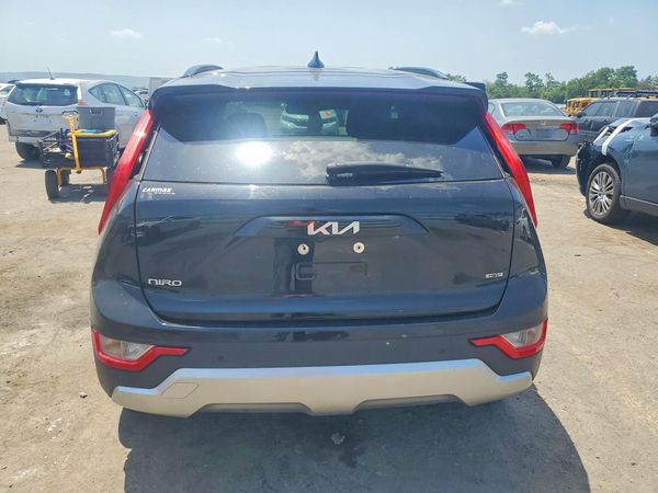 2023 KIA NIRO