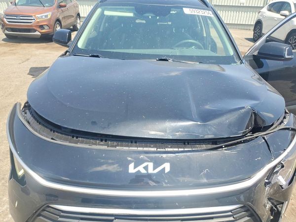 2023 KIA NIRO