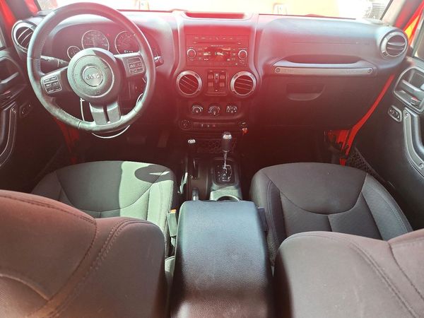 2017 JEEP WRANGLER UNLIMITED SPORT 4X4