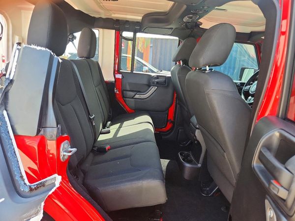 2017 JEEP WRANGLER UNLIMITED SPORT 4X4