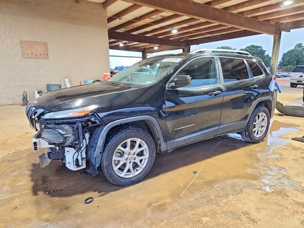 2018 JEEP CHEROKEE LATITUDE FWD