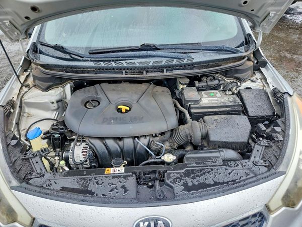 2014 KIA FORTE LX