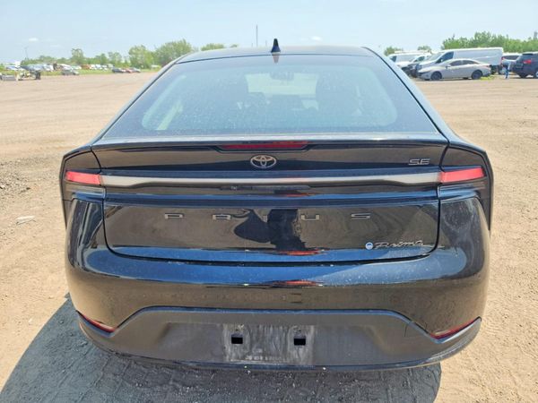 2024 TOYOTA PRIUS