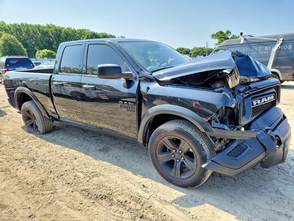 2022 RAM 1500 CLASSIC SLT