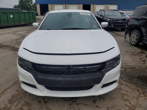 2015 DODGE CHARGER SE