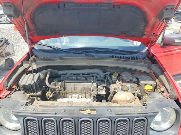 2016 JEEP RENEGADE TRAILHAWK 4X4