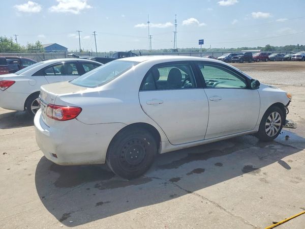 2013 TOYOTA COROLLA