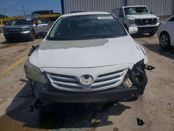 2013 TOYOTA COROLLA