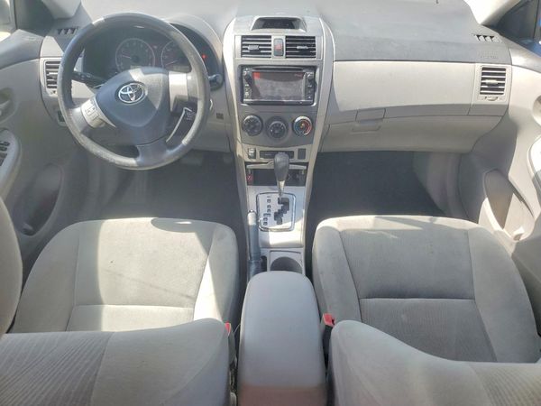2013 TOYOTA COROLLA