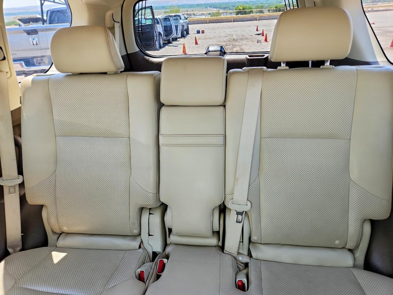 2013 LEXUS GX 460 Base