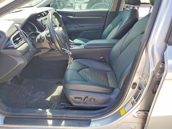 2019 TOYOTA CAMRY