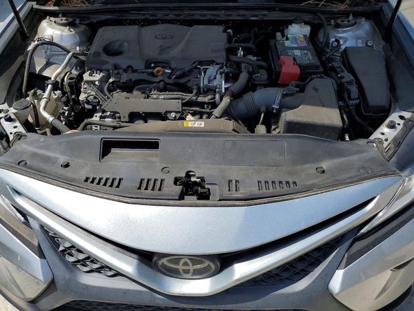 2019 TOYOTA CAMRY