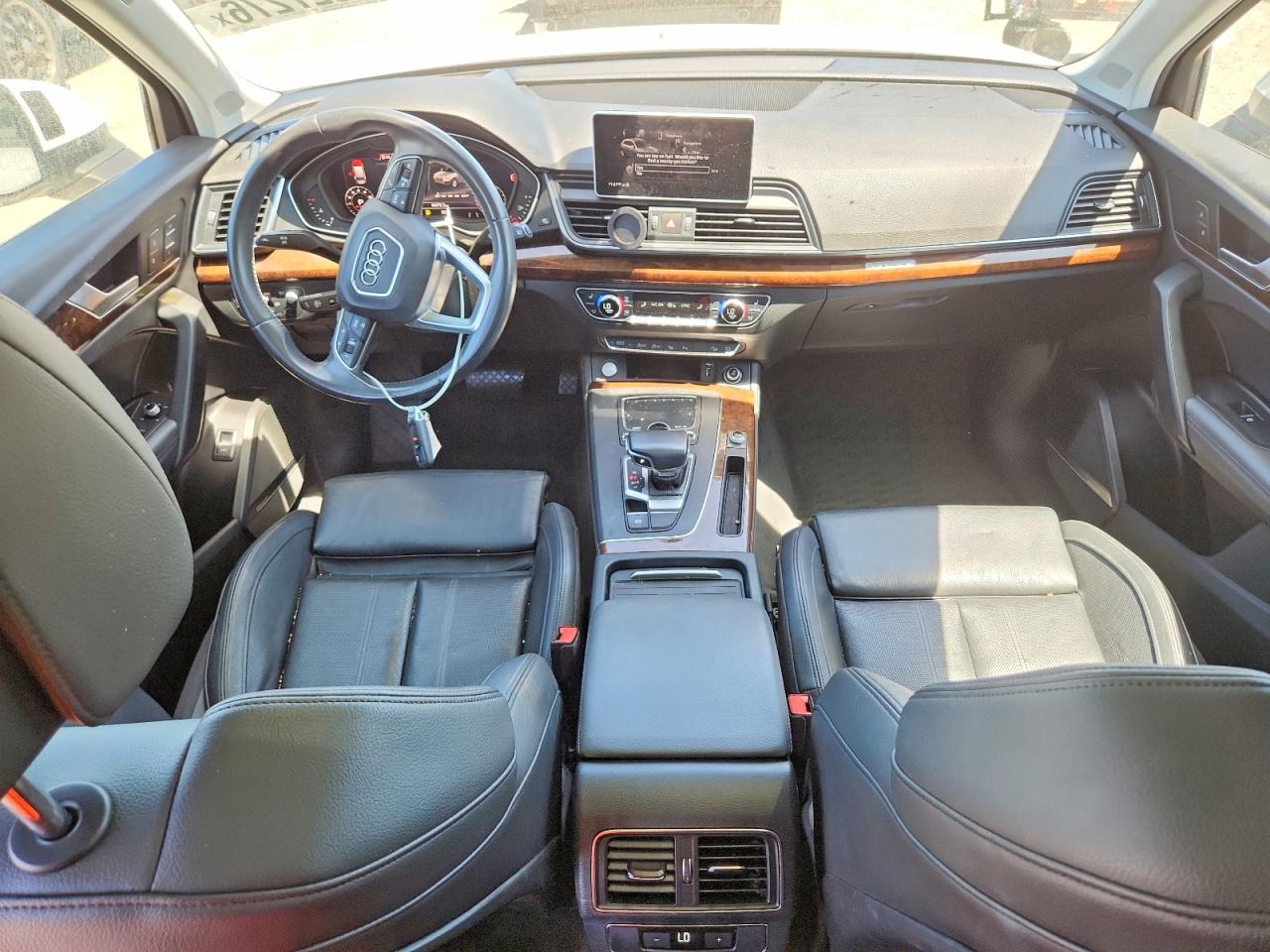 2019 AUDI Q5 quattro Prestige