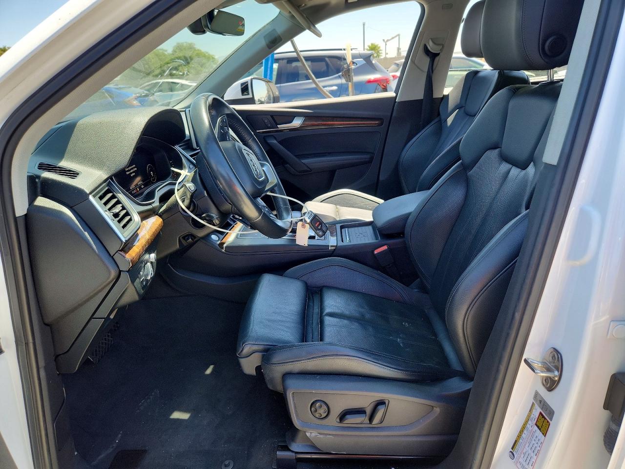 2019 AUDI Q5 quattro Prestige
