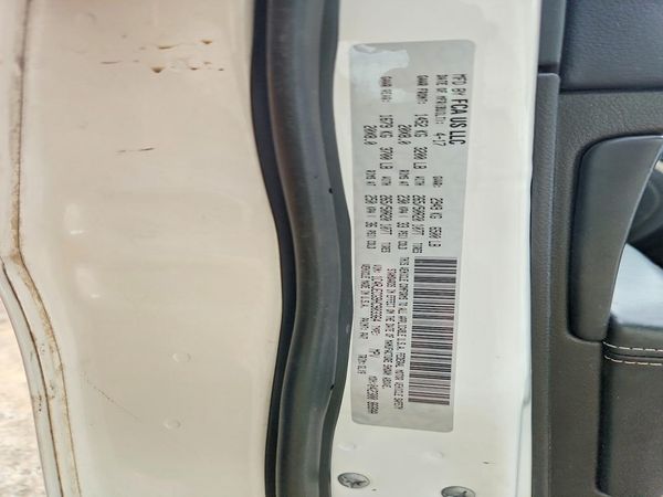 2017 JEEP GRAND CHEROKEE OVERLAND 4X2