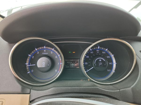 2012 HYUNDAI SONATA