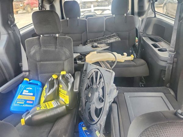 2018 DODGE GRAND CARAVAN SE