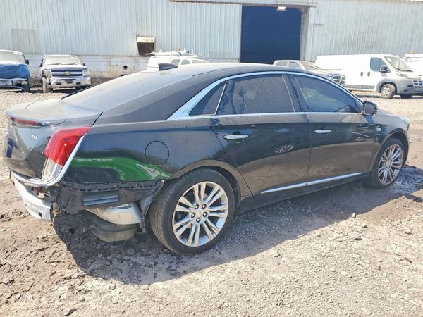 2018 CADILLAC XTS Luxury