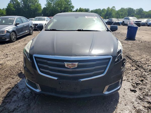 2018 CADILLAC XTS Luxury