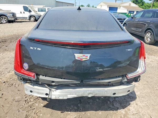 2018 CADILLAC XTS Luxury