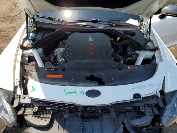 2019 KIA STINGER GT2