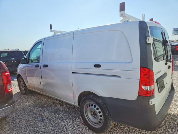 2019 MERCEDES-BENZ METRIS