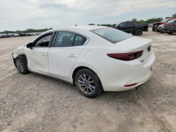 2021 MAZDA 3 Mazda3
