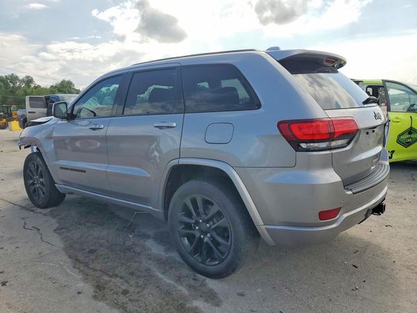 2019 JEEP GRAND CHEROKEE LAREDO 4X2