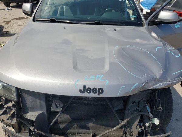 2019 JEEP GRAND CHEROKEE LAREDO 4X2