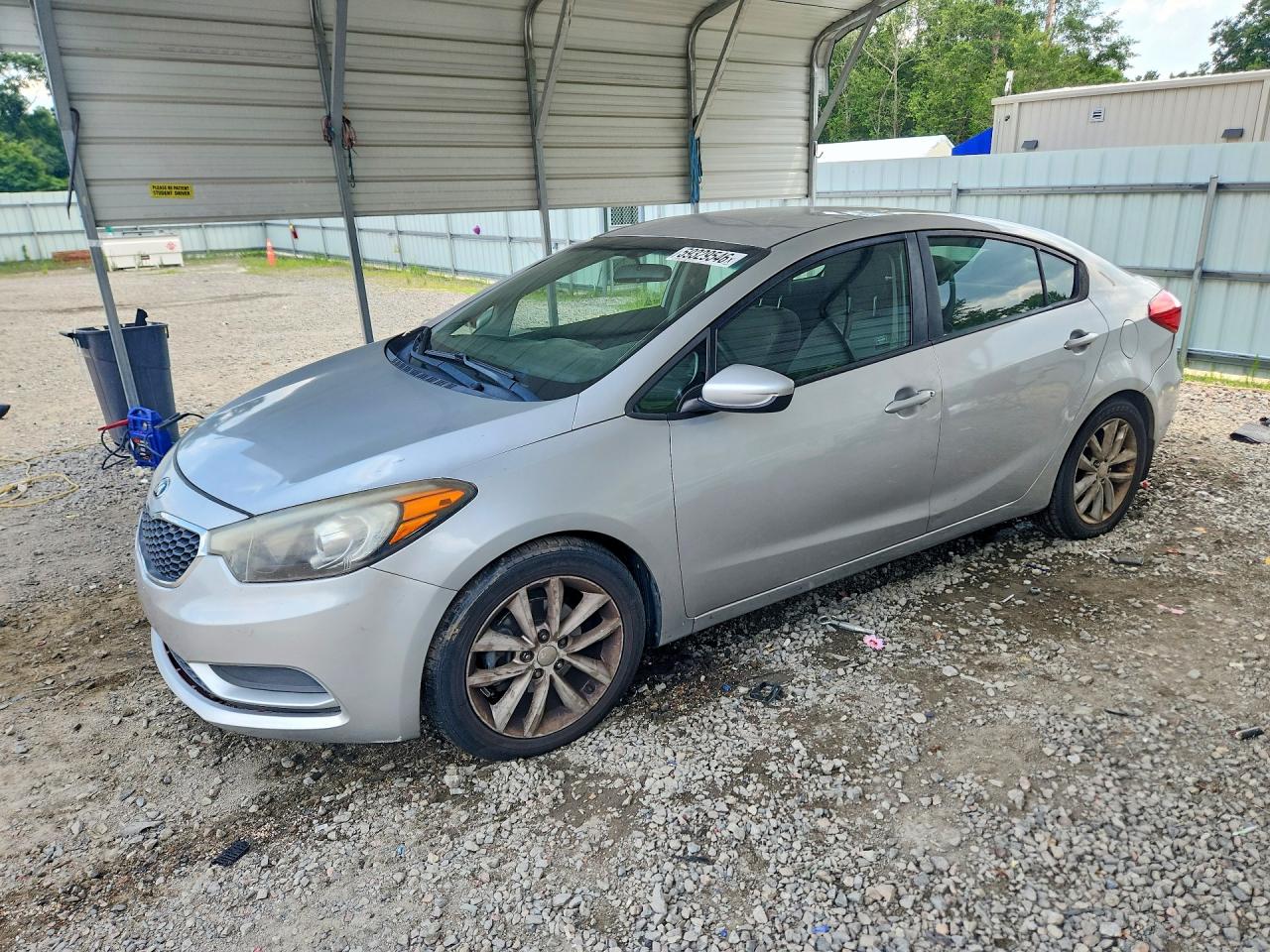 2016 KIA FORTE GL (Middle-Low Grade)