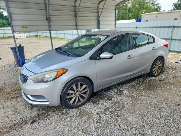 2016 KIA FORTE GL (Middle-Low Grade)