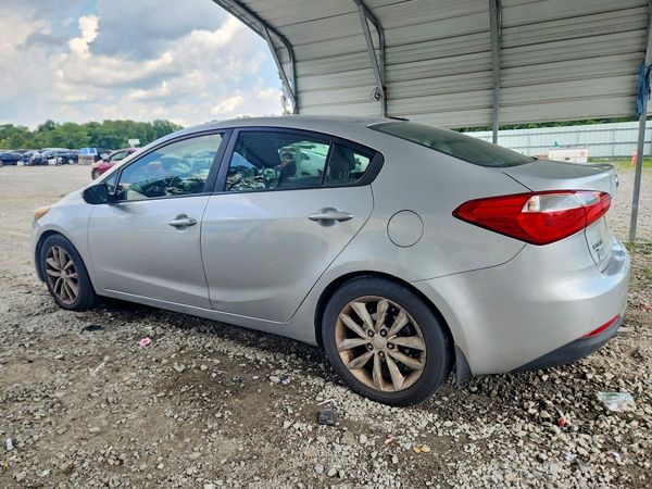 2016 KIA FORTE GL (Middle-Low Grade)